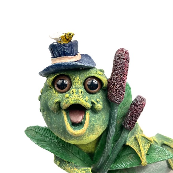 Vintage Frog with Bumblebee on Hat, Collectible Character by Pete Apsit - Picture 2 of 8